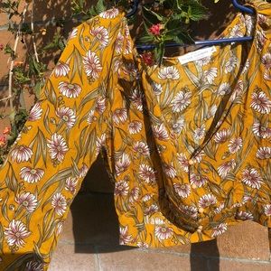 Lily long sleeve crop